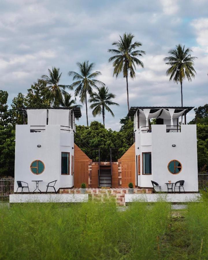 ม่วนใจ๋ปันสุข โฮมสเตย์แอนคาเฟ่ Muanjai Punsuk Homestay And Cafe Chom Thong Exterior foto